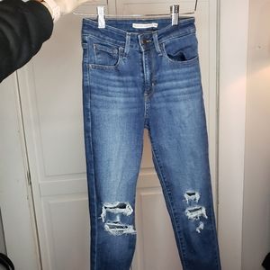 High Rise Skinny Ankle Levi Jeans